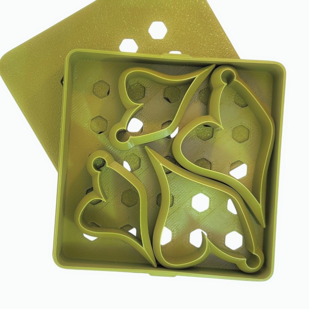 Wonky Heart Signature Cutter Collection - Image 3