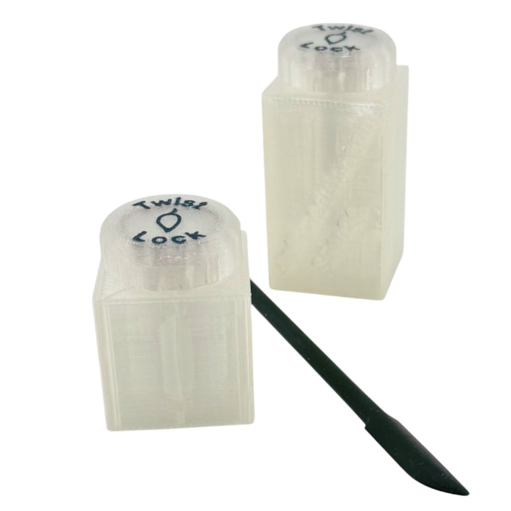 TwistLock™ Bench Pots